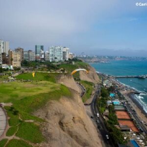 Lima: Gastronomía nacional frente al mar